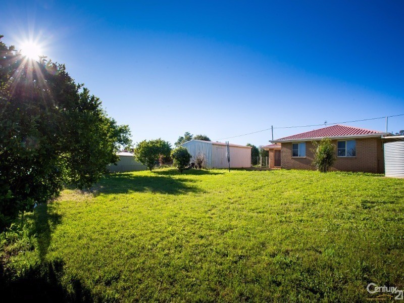 6 North Street, Kingsthorpe QLD 4400