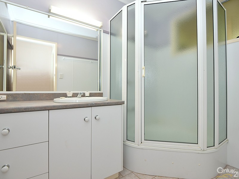 2a Mansford Street, North Toowoomba QLD 4350