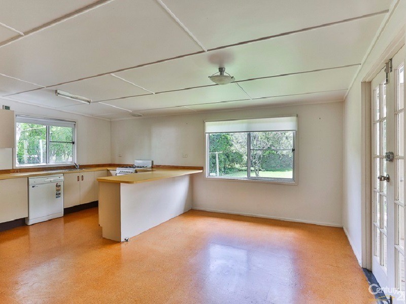 31  Long Street, Rangeville QLD 4350