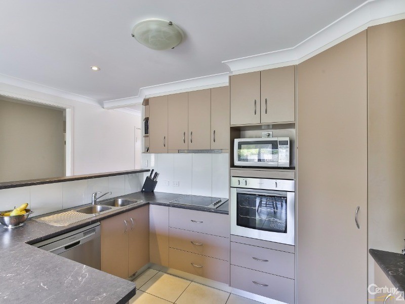 4/6 Salisbury Street, Darling Heights QLD 4350