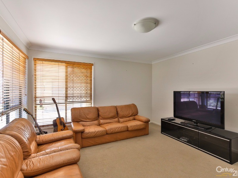 4/6 Salisbury Street, Darling Heights QLD 4350