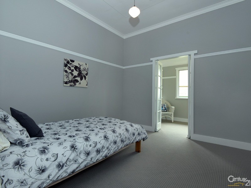 32a Bridge Street, East Toowoomba QLD 4350