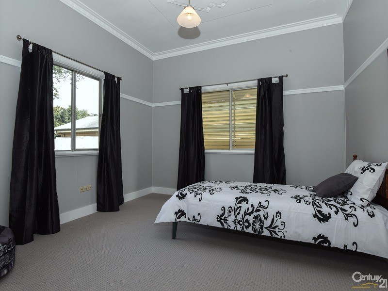 32a Bridge Street, East Toowoomba QLD 4350
