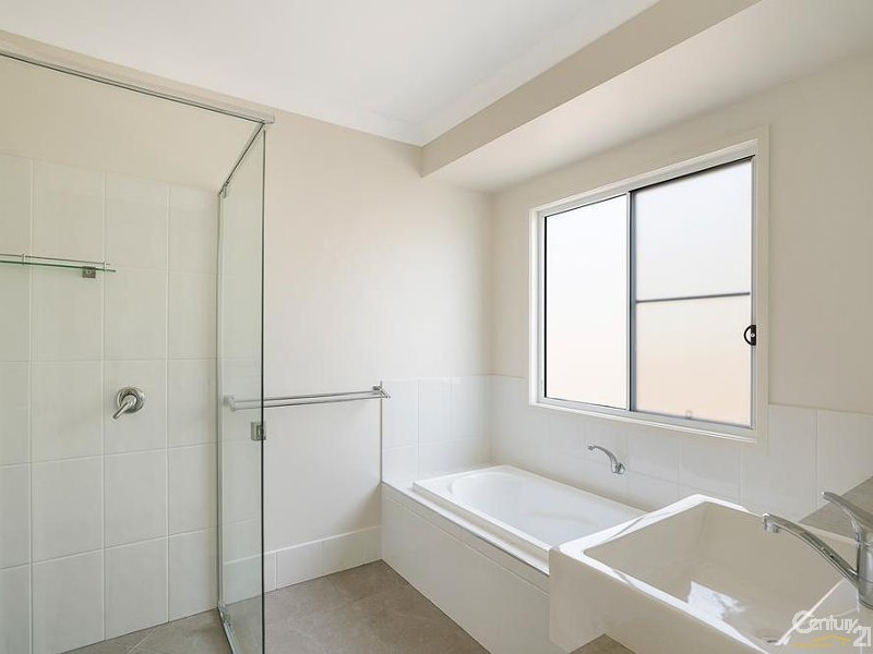 7 Velodrome Drive, Kearneys Spring QLD 4350