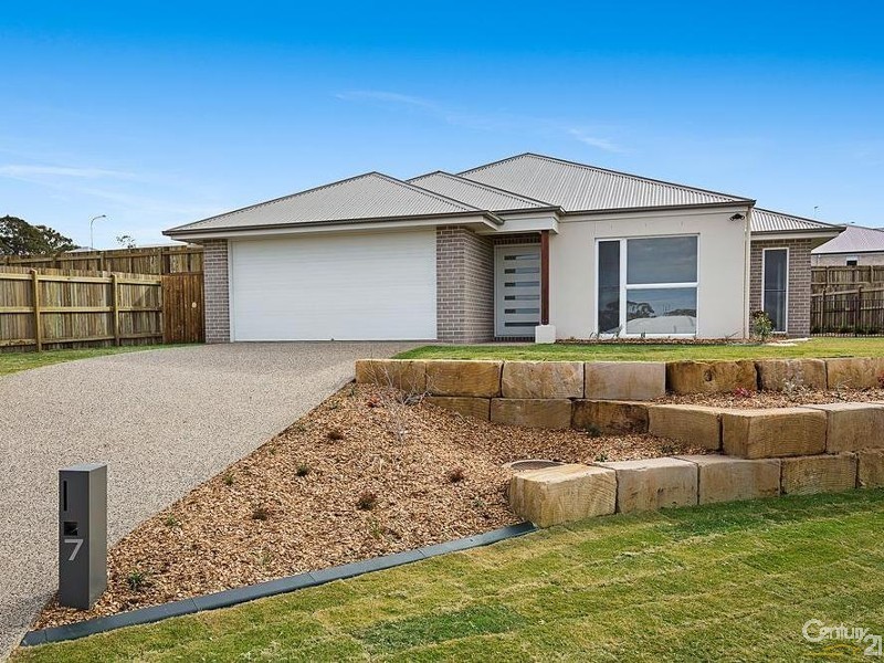 7 Velodrome Drive, Kearneys Spring QLD 4350