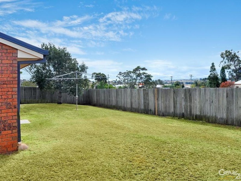 5 Myrtle Court, Drayton QLD 4350