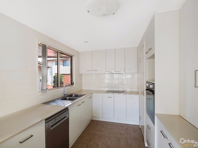 19/16  Anzac Avenue, Toowoomba QLD 4350