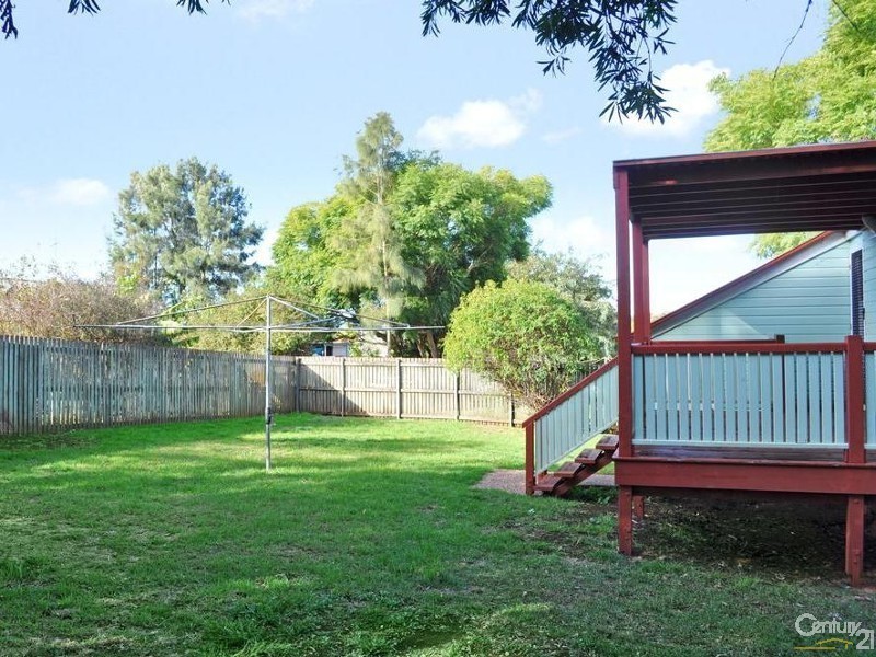 35 Elizabeth Street, South Toowoomba QLD 4350