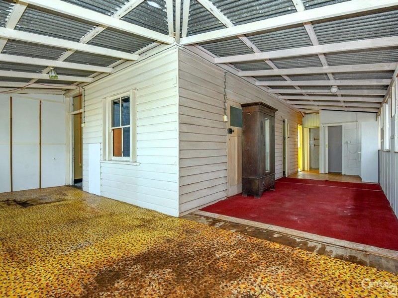 124 Kent Street, Oakey QLD 4401