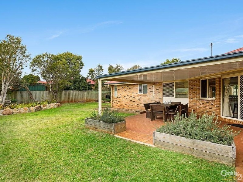 58 Bouganvillea Drive, Middle Ridge QLD 4350