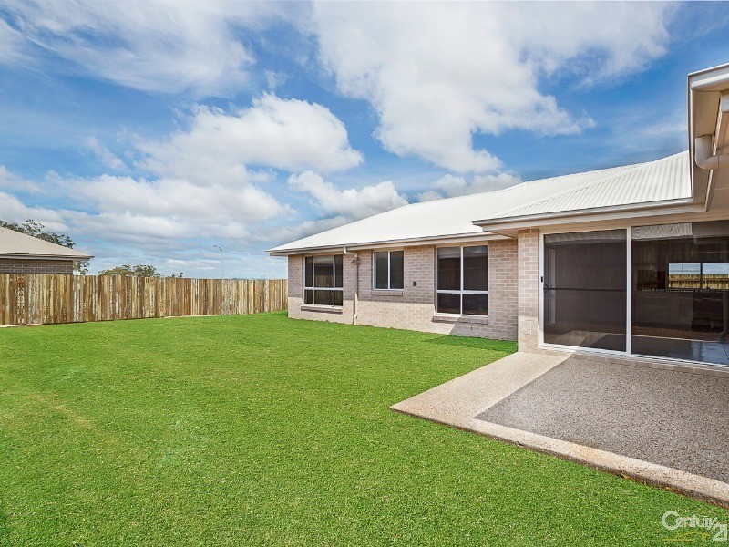 4 Renshaw Crescent, Kearneys Spring QLD 4350