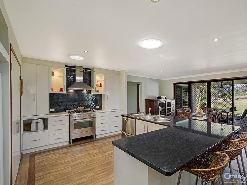 61 Parkridge Drive, Withcott QLD 4352