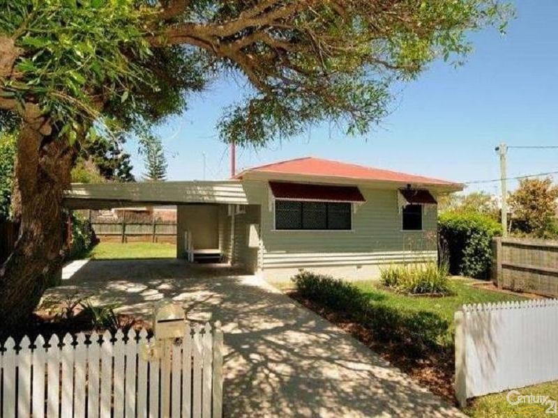 4 Wyndham Street, North Toowoomba QLD 4350