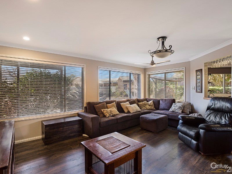 2 Dahlia Court, Middle Ridge QLD 4350