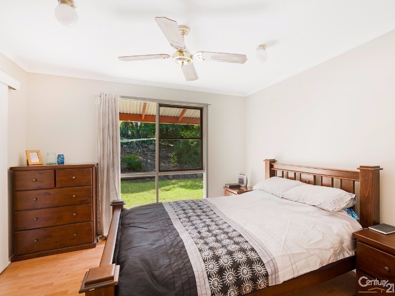 6 Nichols Drive, Glencoe QLD 4352