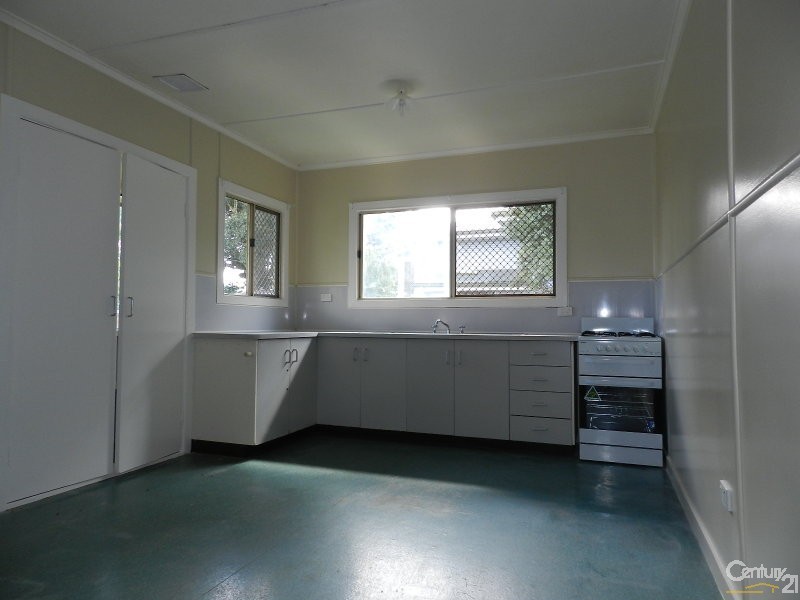 13 Doyle Street, Harlaxton QLD 4350