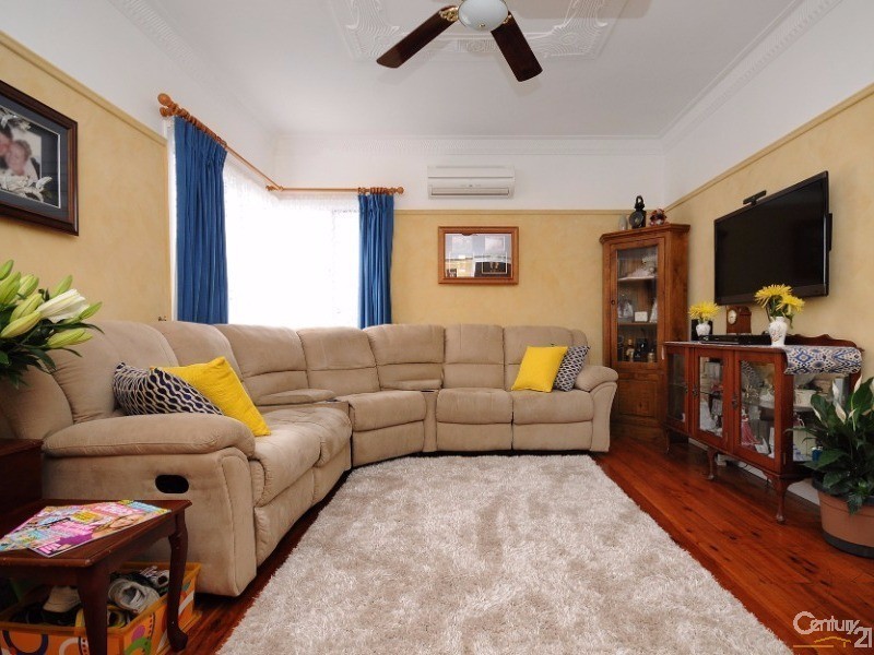 132A  Hill Street, Newtown QLD 4350