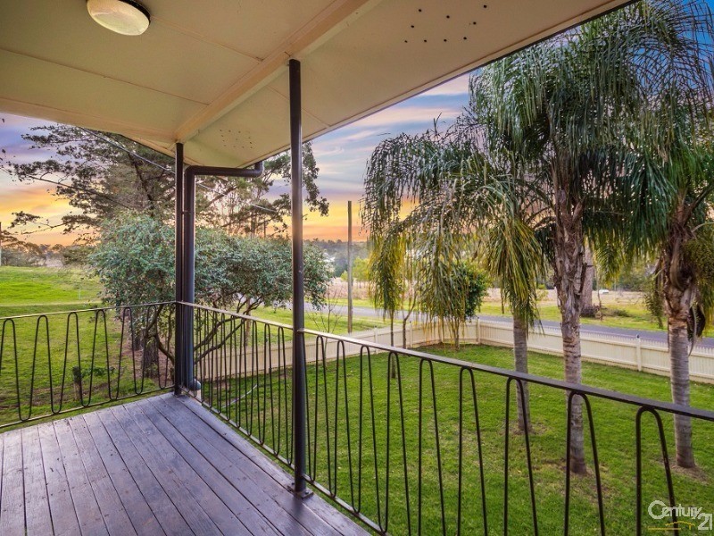 22 James Byrne Road, Highfields QLD 4352