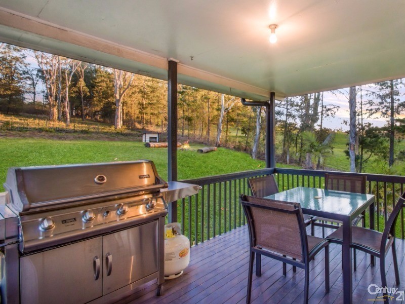 22 James Byrne Road, Highfields QLD 4352