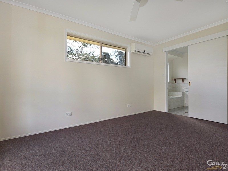 21 Lobwein Street, Meringandan West QLD 4352