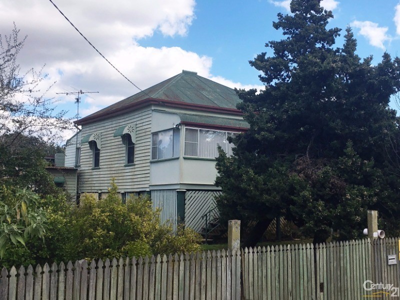 200 Jellicoe Street, Newtown QLD 4350