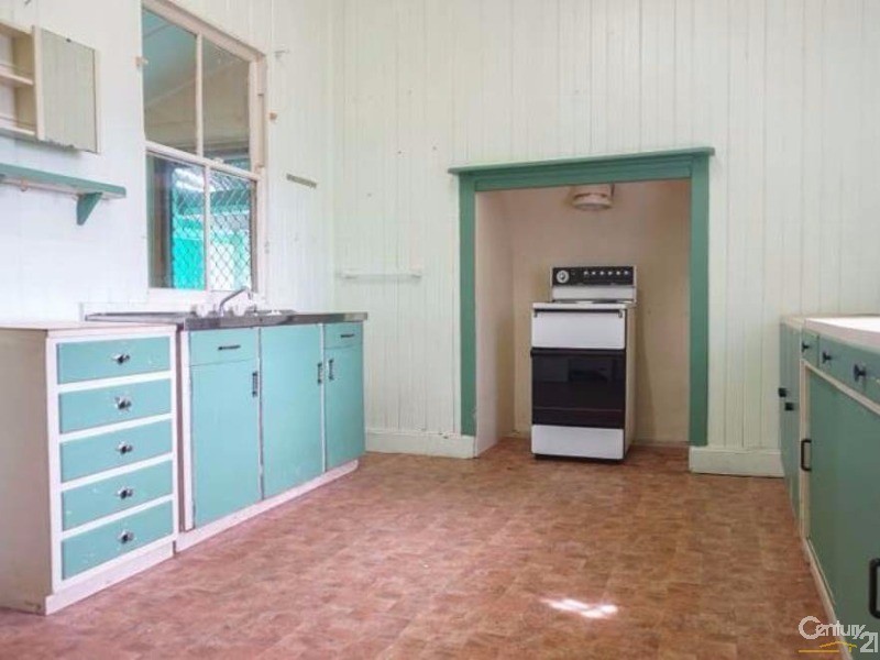 200 Jellicoe Street, Newtown QLD 4350