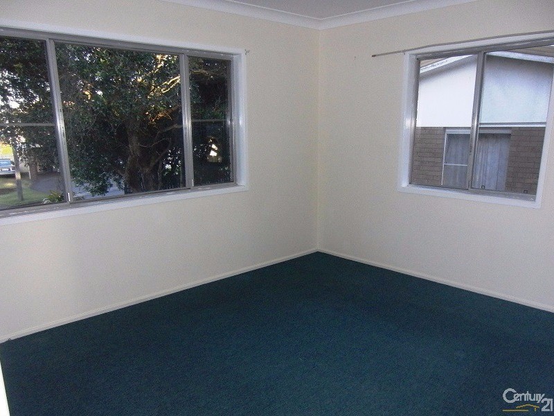 23 Bingara Street, Mount Lofty QLD 4350
