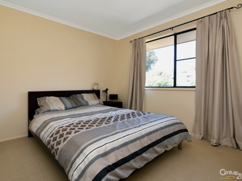 2/262 West Street, Kearneys Spring QLD 4350