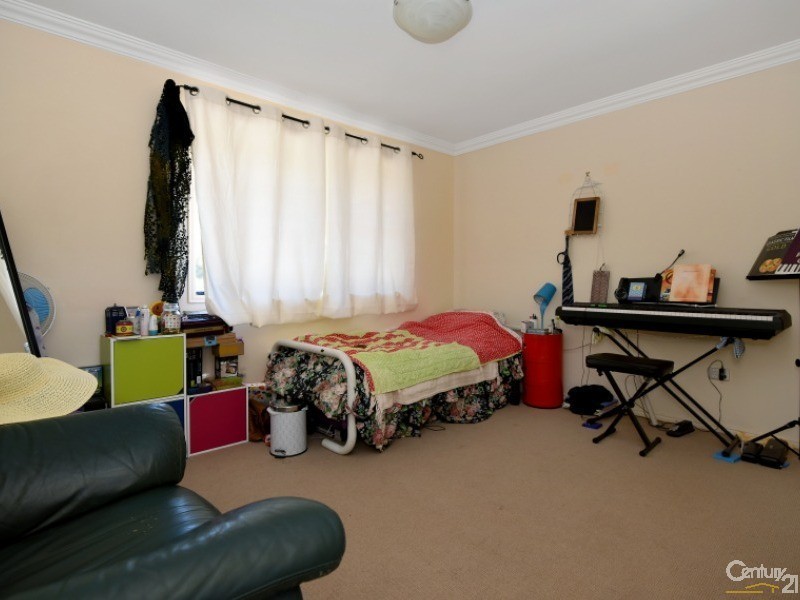 2/262 West Street, Kearneys Spring QLD 4350