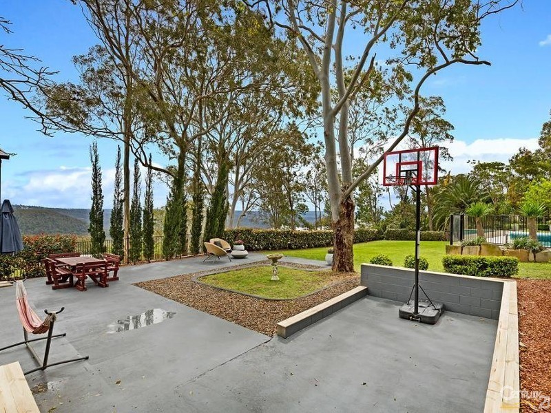 35 Prince Henry Drive, Prince Henry Heights QLD 4350