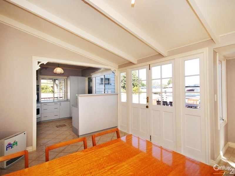 110 Bridge Street, East Toowoomba QLD 4350