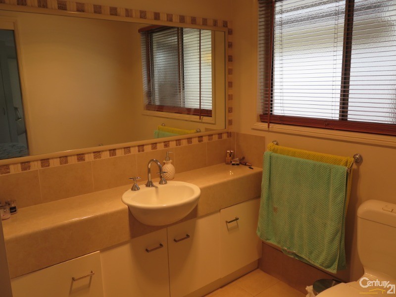 2/16 Anzac Avenue, Toowoomba QLD 4350