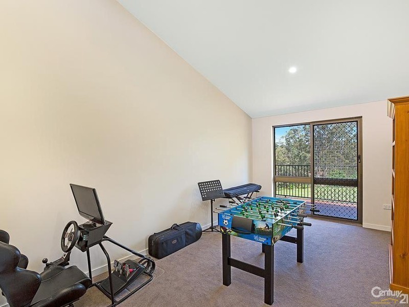6 Dorge Street, Middle Ridge QLD 4350