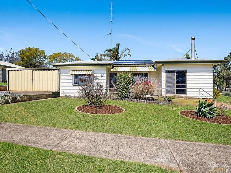 30 Gregory Street, Harlaxton QLD 4350