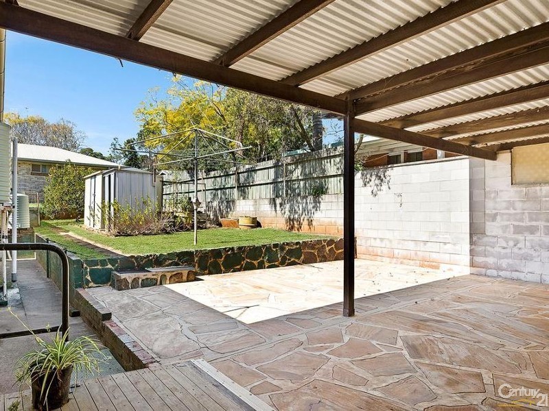 30 Gregory Street, Harlaxton QLD 4350