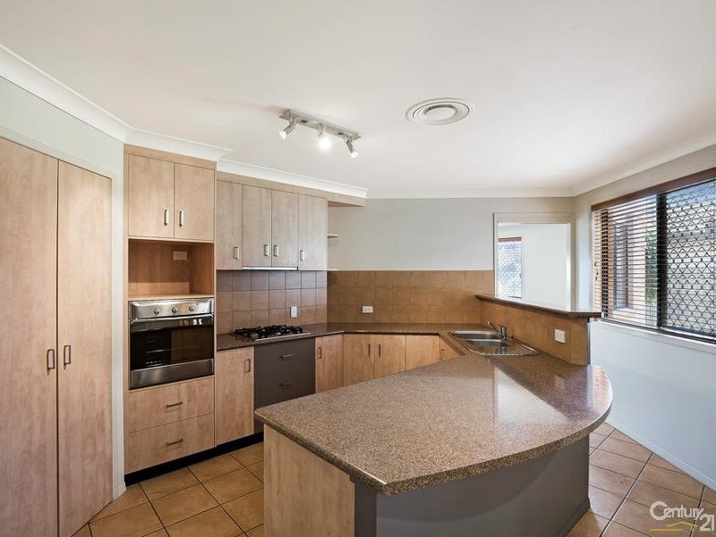 36 Banksdale Drive, Middle Ridge QLD 4350