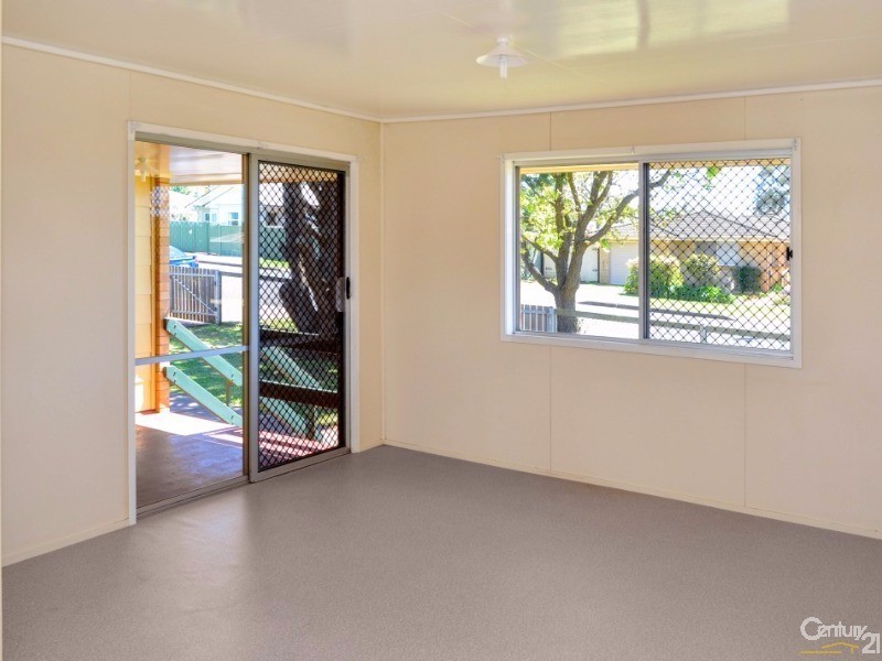 50 O’Quinn Street, Harristown QLD 4350