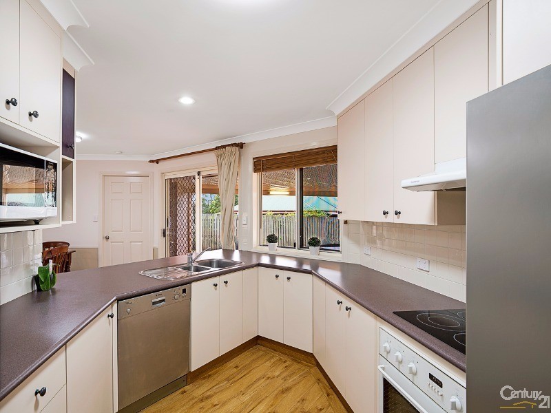 58 Bouganvillea Drive, Middle Ridge QLD 4350