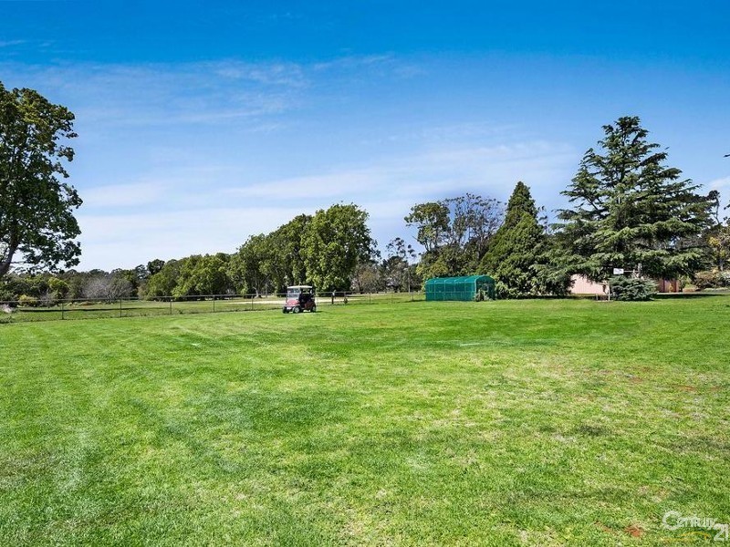 486 Mackenzie Street, Middle Ridge QLD 4350