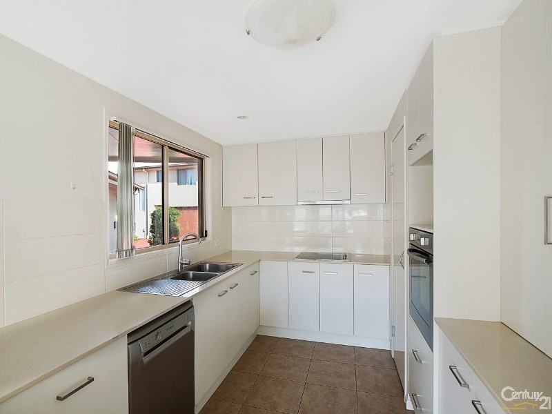 16/16 Anzac Avenue, Toowoomba QLD 4350