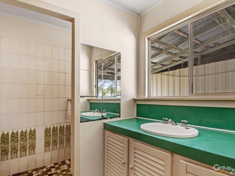 140 Ossian Street, Murphys Creek QLD 4352