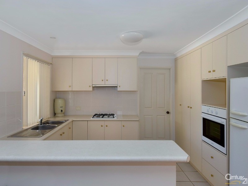 2/10 Luck Street, Darling Heights QLD 4350