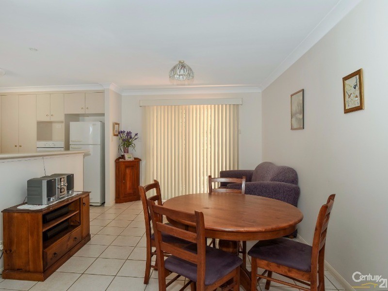 2/10 Luck Street, Darling Heights QLD 4350