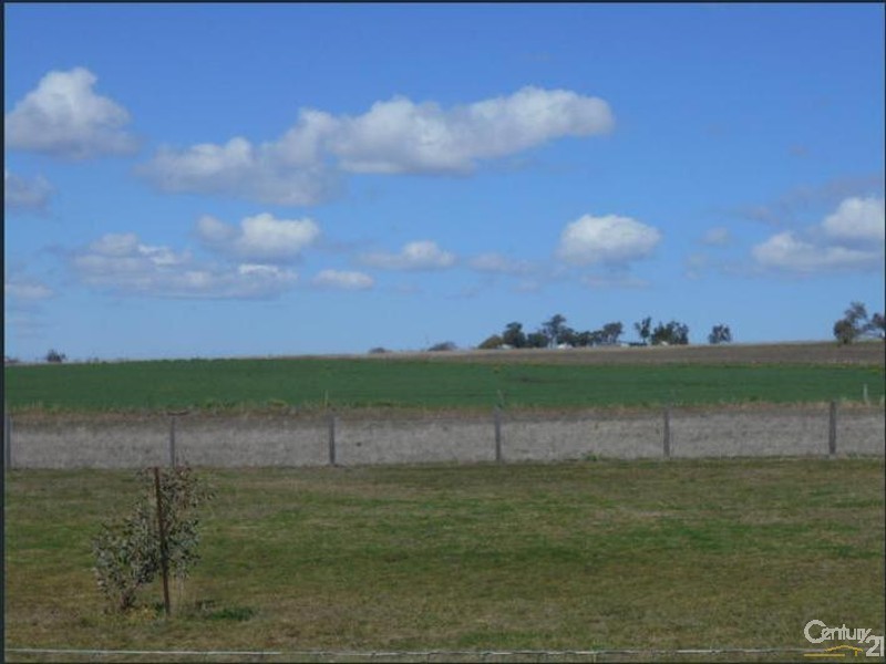 16 Hodgson Street, Greenmount East QLD 4359