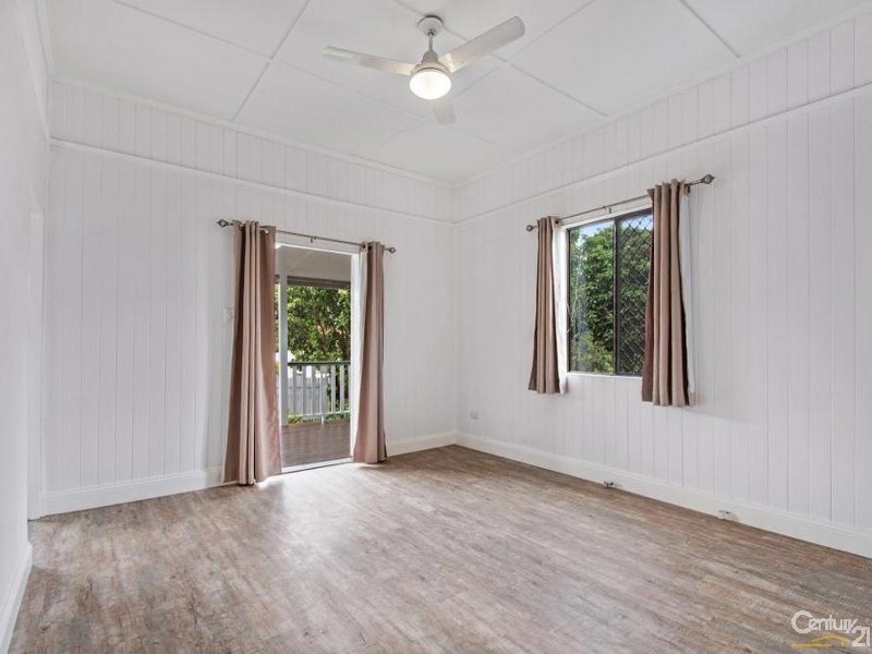 6 Clark Street, South Toowoomba QLD 4350