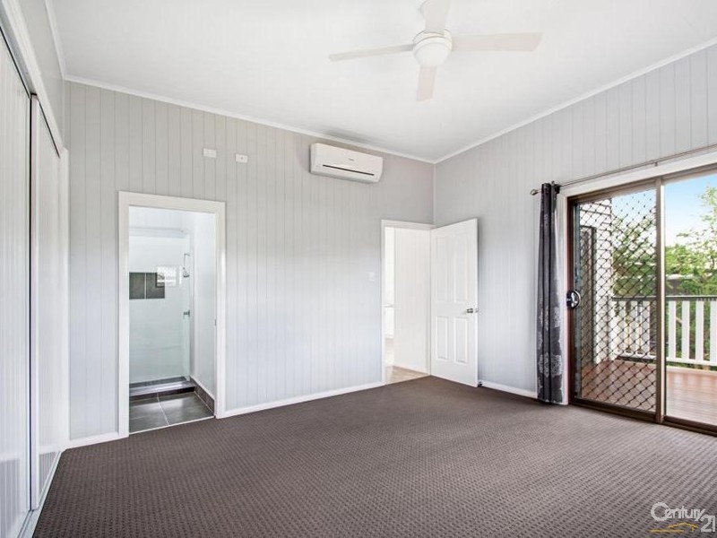 6 Clark Street, South Toowoomba QLD 4350