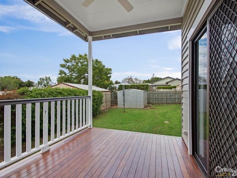 6 Clark Street, South Toowoomba QLD 4350