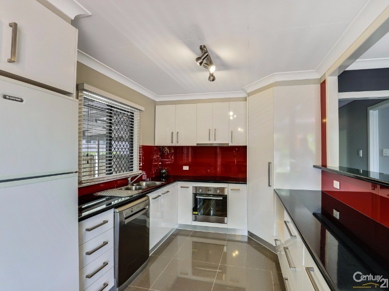 22 South Street, Rangeville QLD 4350