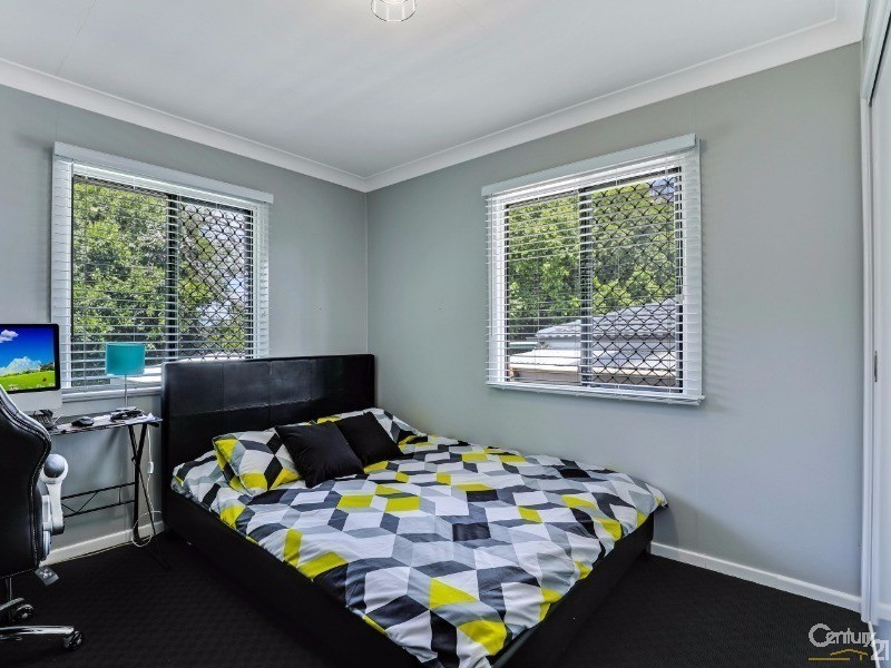 22 South Street, Rangeville QLD 4350