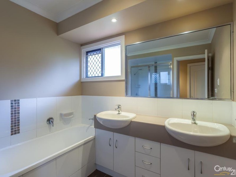 23 Mina Street, Rangeville QLD 4350